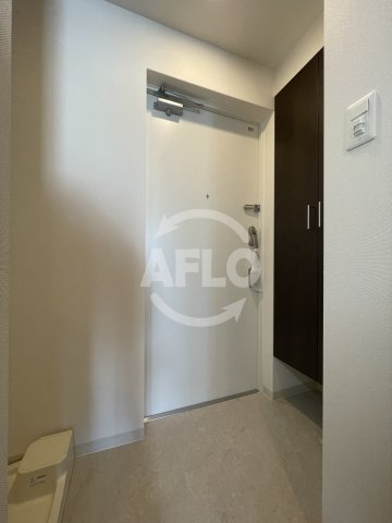 玄関　フォーリアライズ福島WEST　玄関