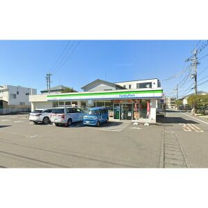 コンビニ　ファミリーマート静岡千代田店（コンビニ）まで547m