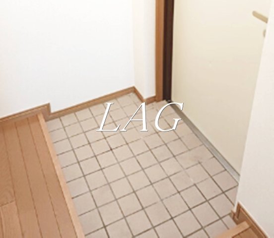 玄関　玄関です。