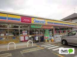 コンビニ　ミニストップ名古屋山花町店（コンビニ）まで483m