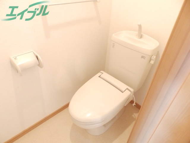 トイレ　別部屋参考写真です