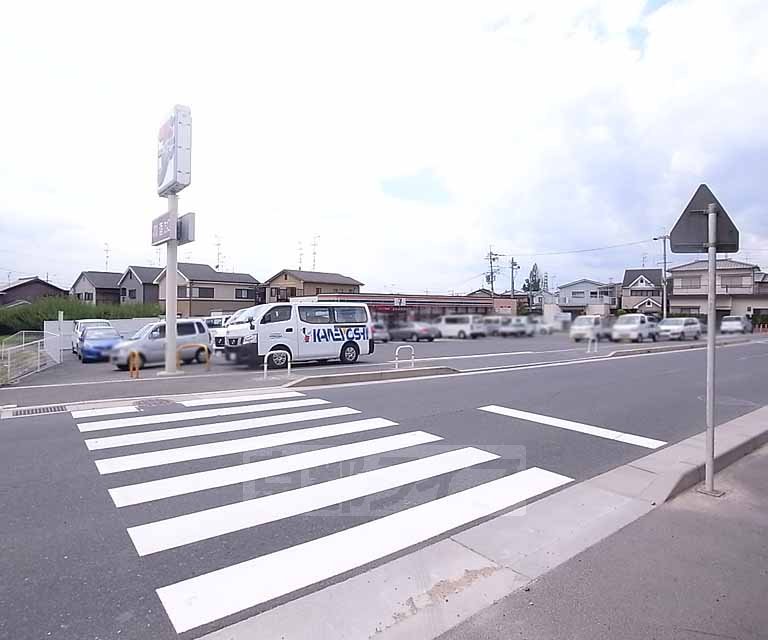 コンビニ　セブンイレブン城陽長池店（コンビニ）まで42m