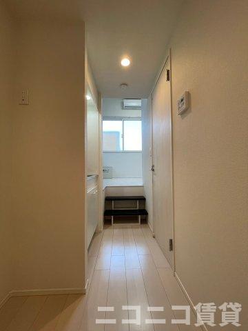 玄関　別部屋イメージの為、現状を優先致します。