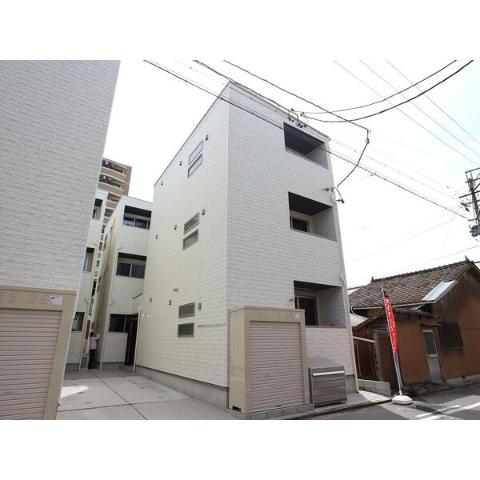 建物外観　外観写真（昼）