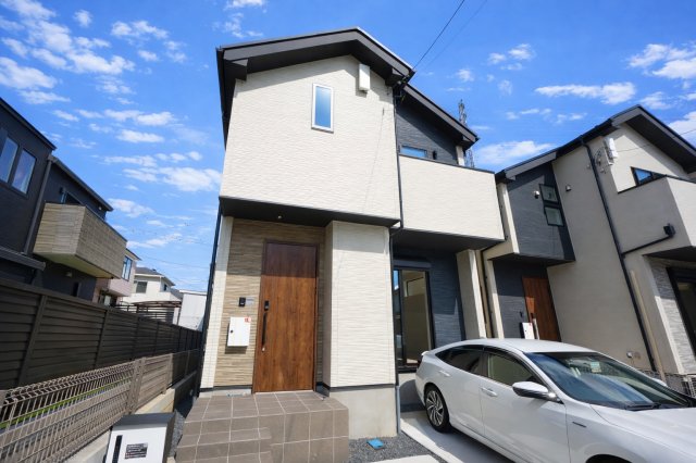 建物外観　物件、駅でお待ち合わせでのご案内歓迎！