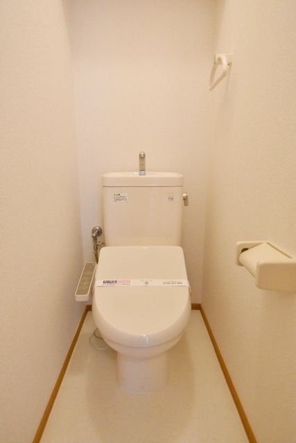 トイレ　★★温水洗浄暖房便座★★