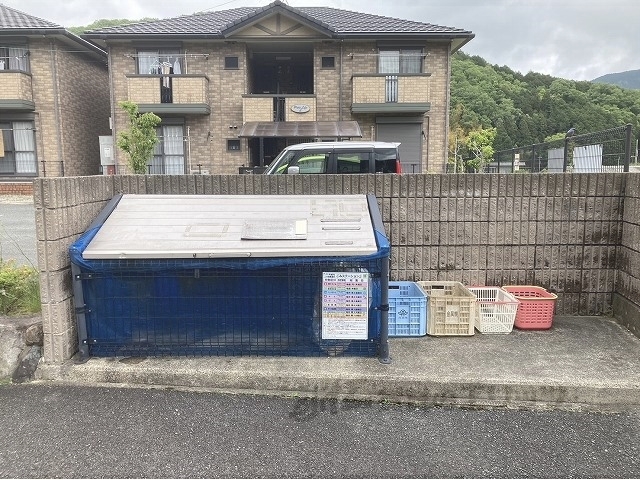 その他　ゴミ置き場