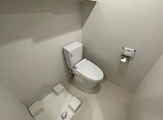 トイレ　コンパクトで使いやすいトイレです