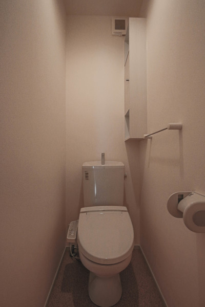 トイレ　同じ建物の別の部屋