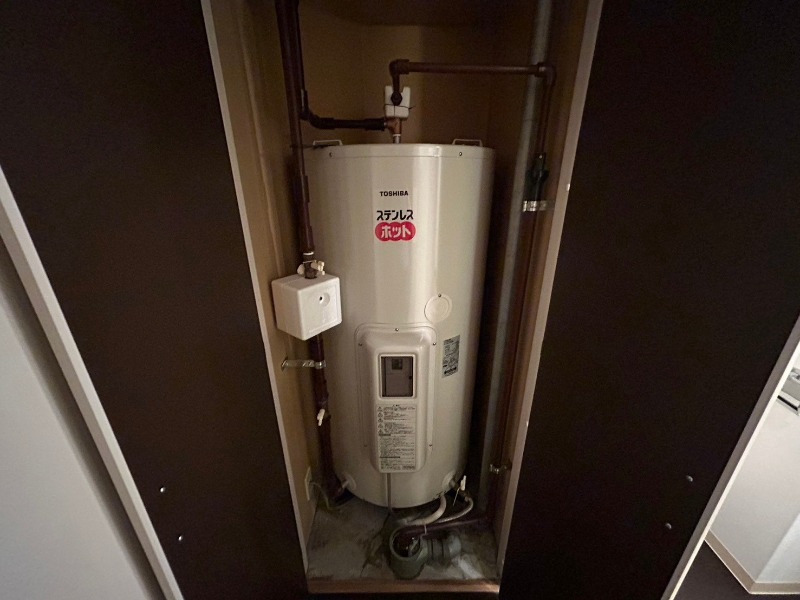 その他設備　電気温水器です。オール電化でお得で安心ですね。