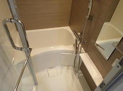 バス・シャワールーム