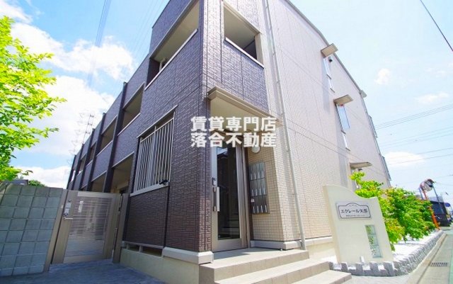 建物外観　2015年7月完成
