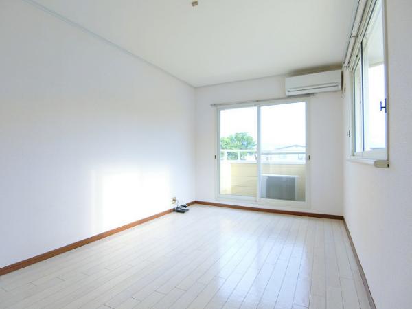 居室・リビング　写真は別のお部屋のイメージです