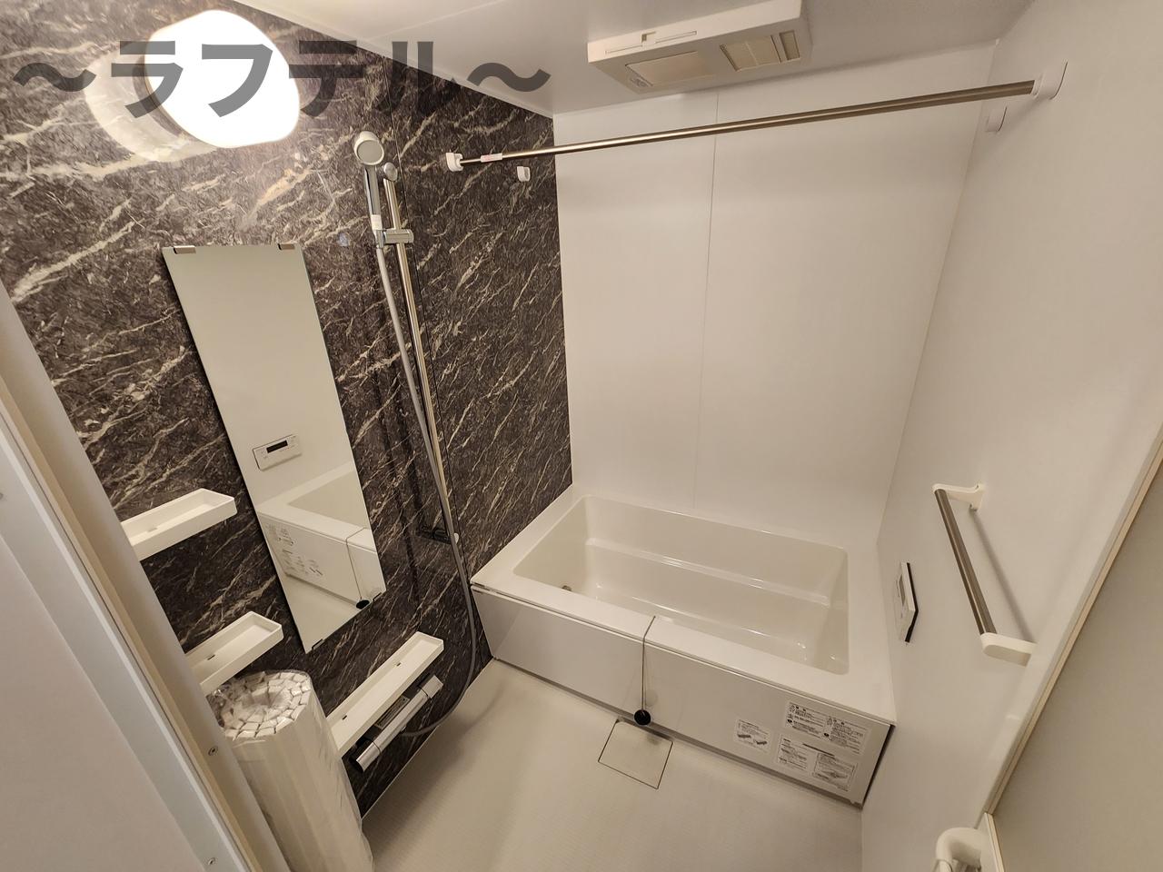 バス・シャワールーム　別部屋イメージ写真