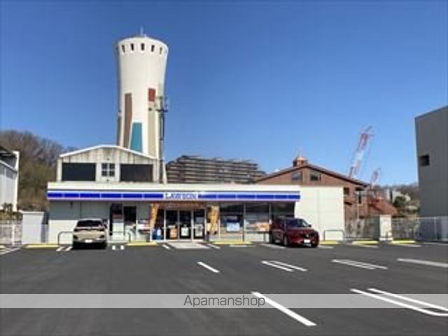 コンビニ　ローソン（コンビニ）まで2638m