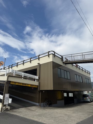 駐車場　2台目ご相談ください