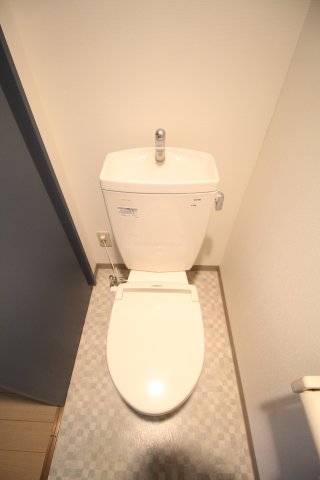 トイレ　（別タイプ参考写真）クレスト駒込II　北区中里2