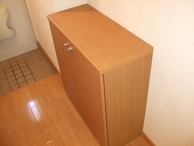玄関　玄関（同タイプ）