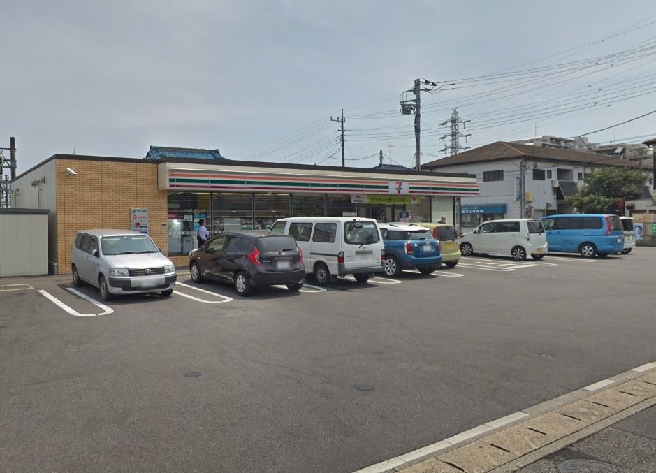 コンビニ　セブン-イレブン 柏豊住３丁目店（コンビニ）まで400m