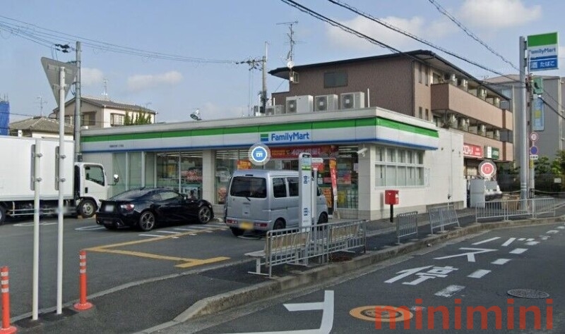 コンビニ　ファミリーマート高槻宮田町二丁目店（コンビニ）まで754m