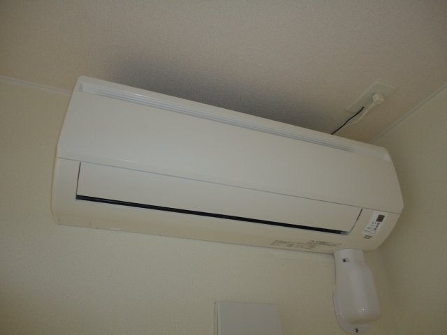 その他設備　エアコン（２台）