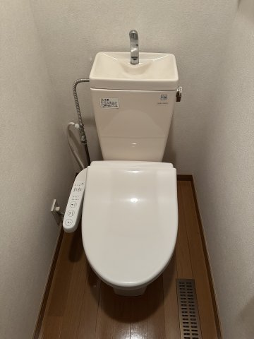 OMメゾン蔵子Aのトイレ写真