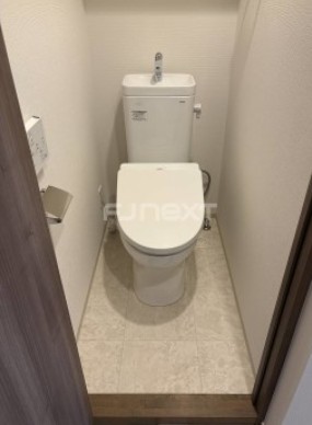 トイレ　清潔感のあるトイレです