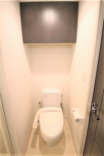 インボイス難波南レジデンスのトイレ写真