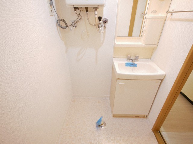 サークヒル学園前の内装写真