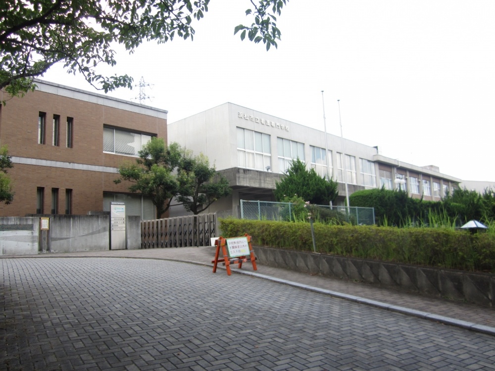 その他　市立看護専門学校（その他）まで3681m