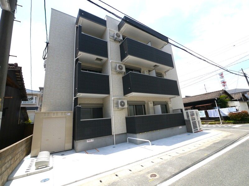 ＪＲ鹿児島本線 南福岡駅 徒歩10分 築9年