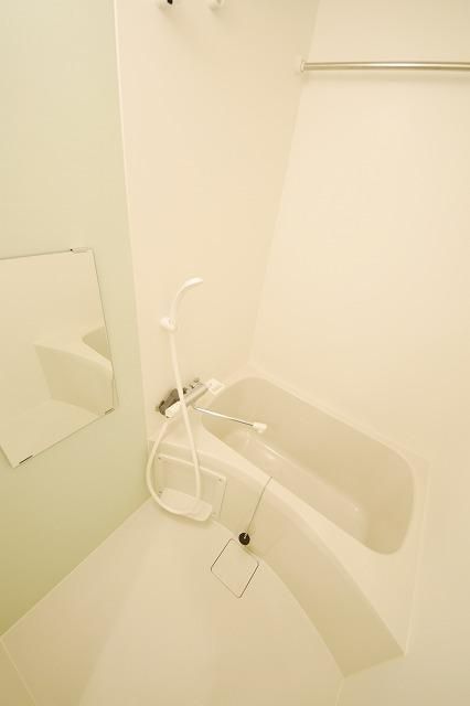 バス・シャワールーム　★もちろんバス、トイレ別★