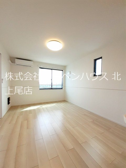 居室・リビング　お問い合わせは048-772-8202