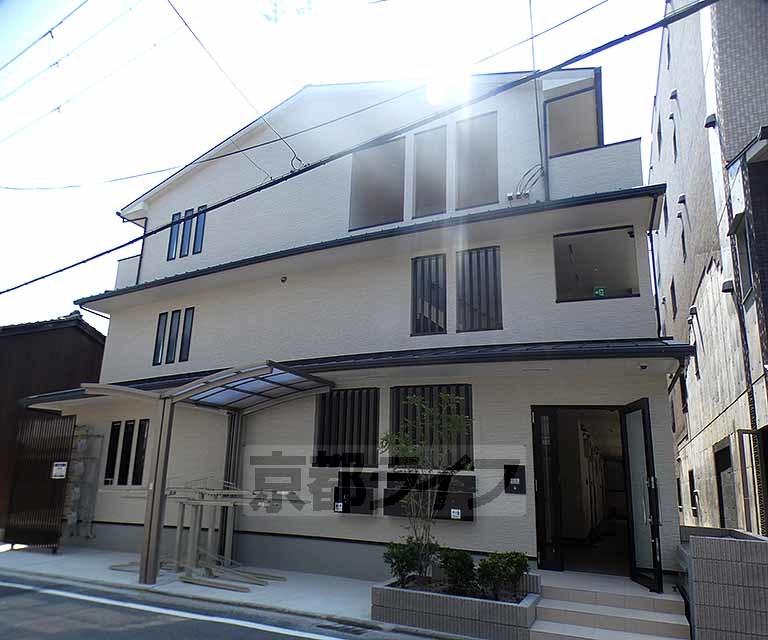 京阪本線 三条駅 徒歩4分 築3年