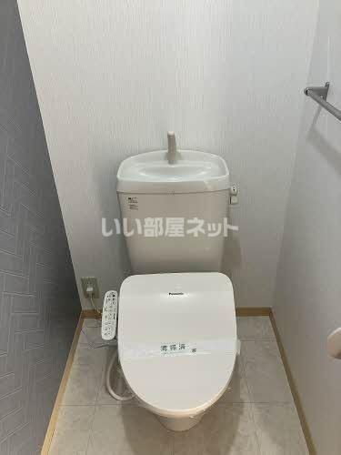 ブランシェ南斎院のトイレ写真
