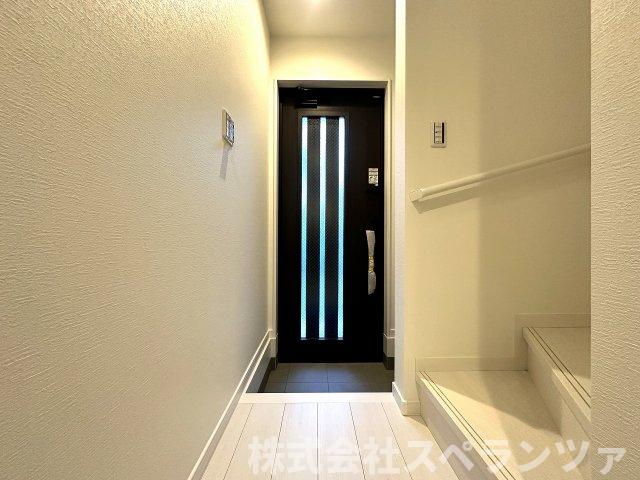 松原市新堂2丁目戸建の玄関写真