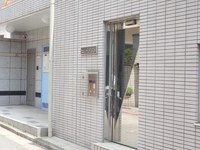 エントランス　エントランス