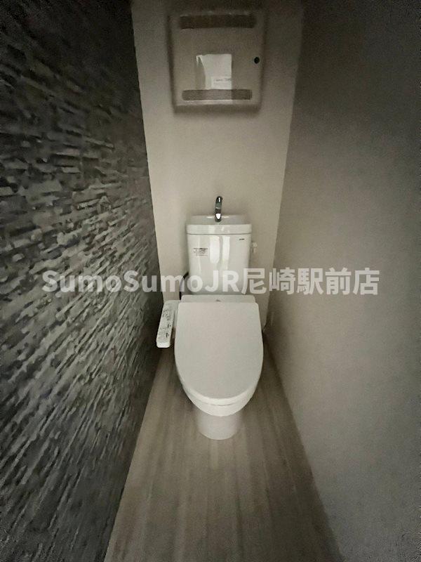 フジパレス武庫之荘本町WESTのトイレ写真