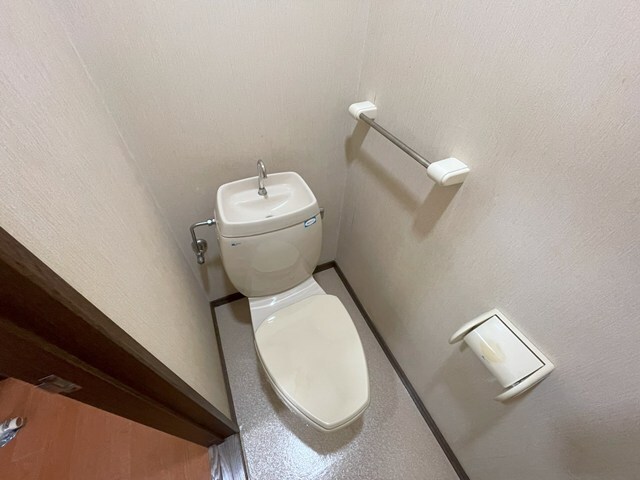 メゾンK&M Bのトイレ写真