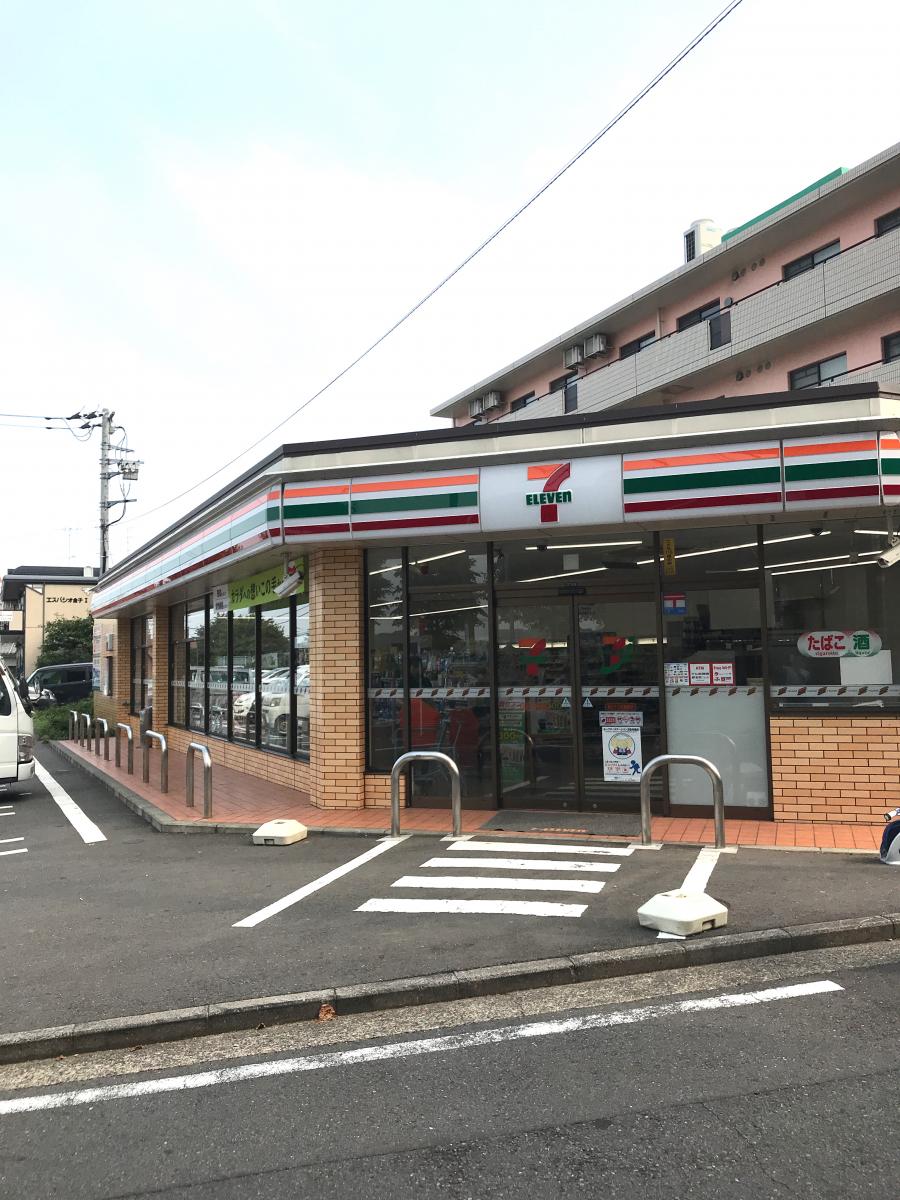 コンビニ　セブンイレブン横浜十日市場東店（コンビニ）まで1419m