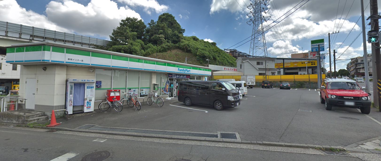 コンビニ　ファミリーマート都筑インター店（コンビニ）まで347m