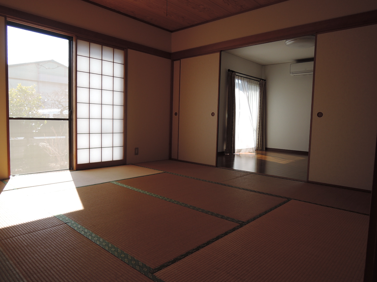 大熊町戸建の居間写真