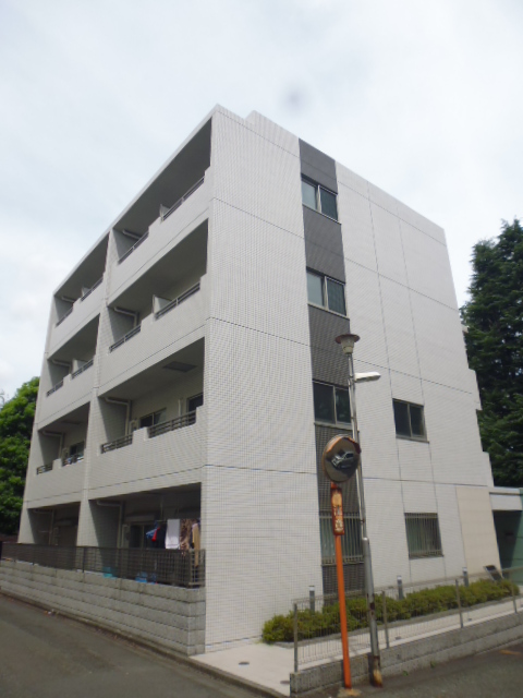 東急東横線 新丸子駅 徒歩15分 築17年