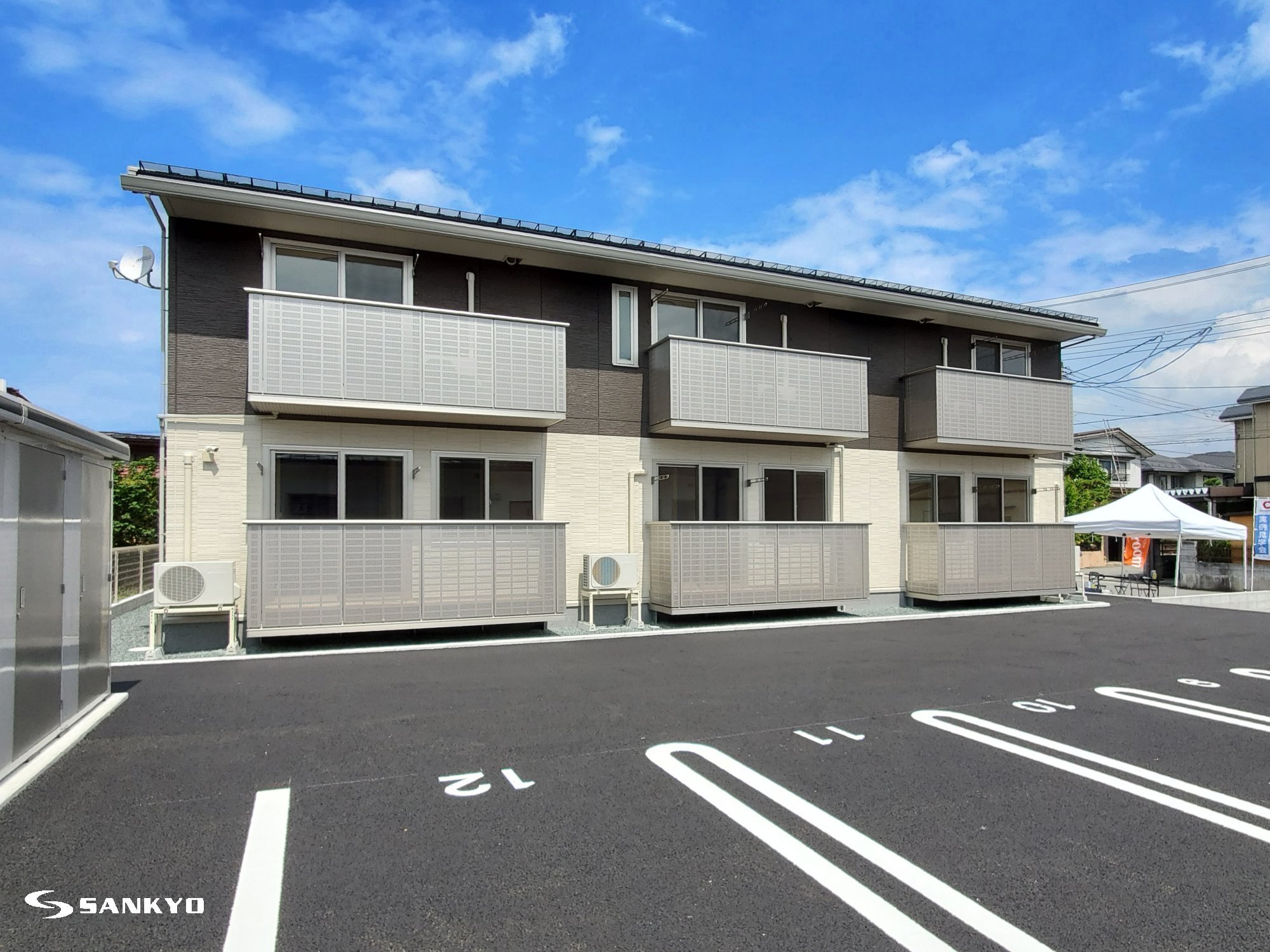 建物外観