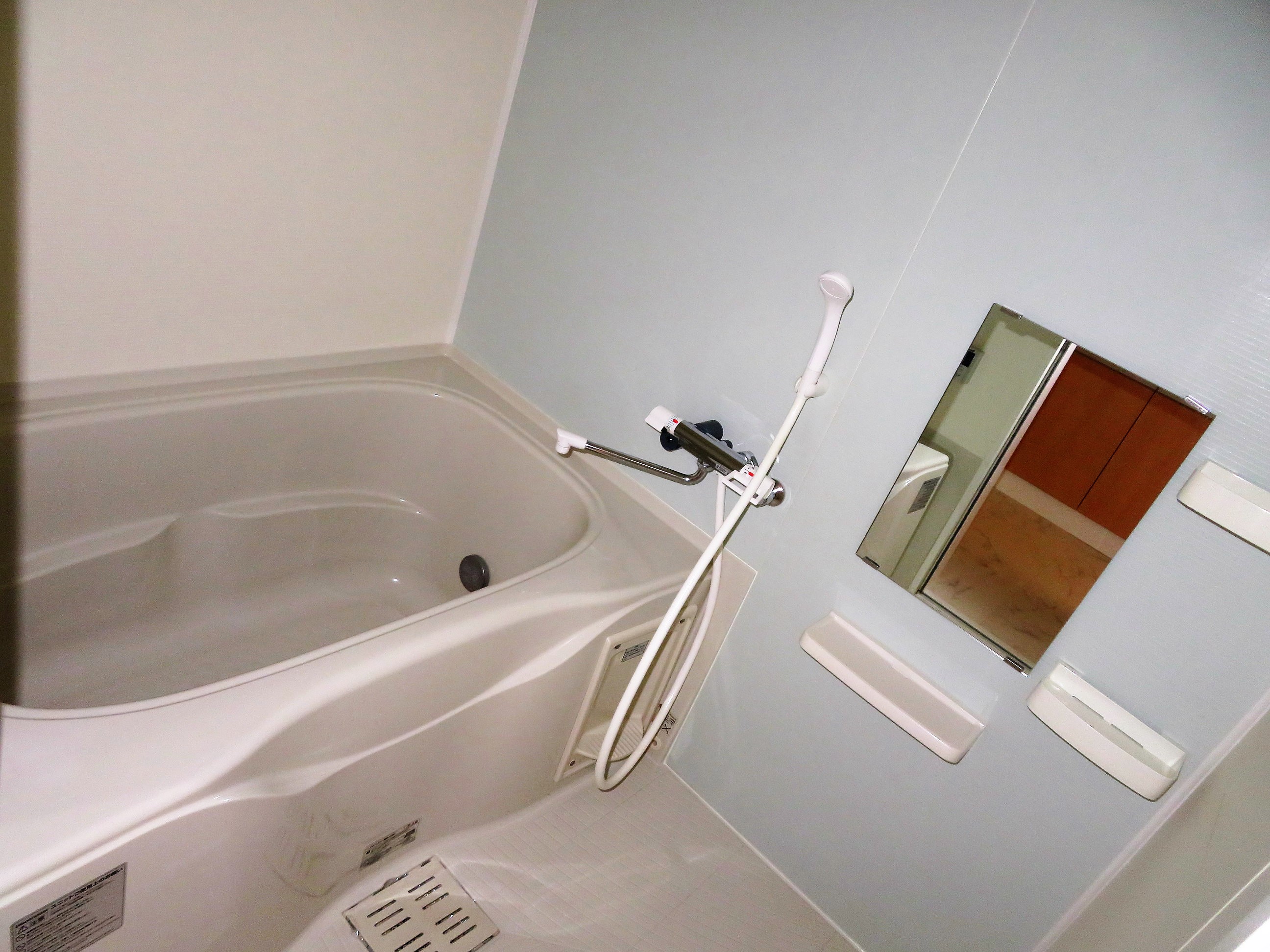 バス・シャワールーム　追い焚き・浴室乾燥機付きお風呂です！