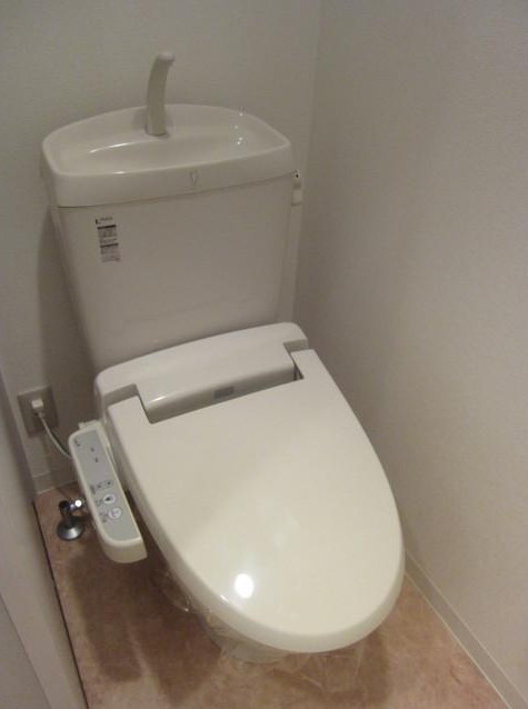 トイレ　ウォシュレット