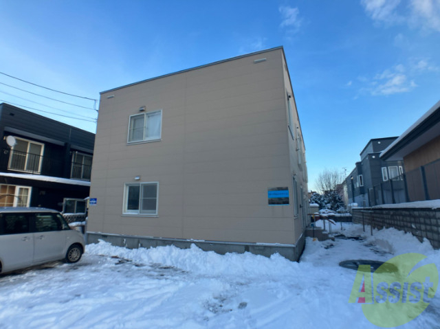 建物外観　札幌市北区新琴似６条「ローヤルシャトー１」