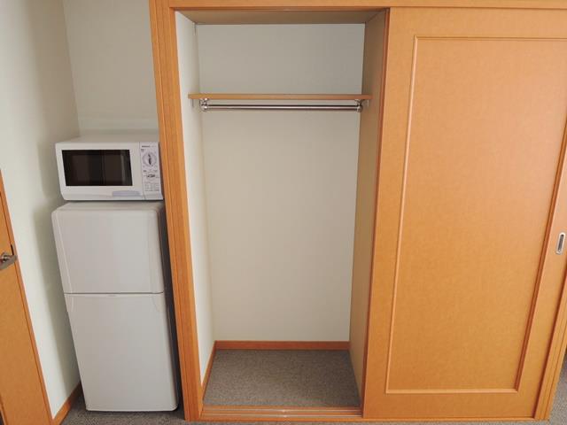 収納　クローゼットが広く、洋服がたくさんでも安心。