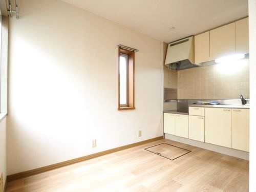 キッチン　キッチンスペース＊2口コンロ設置可能です