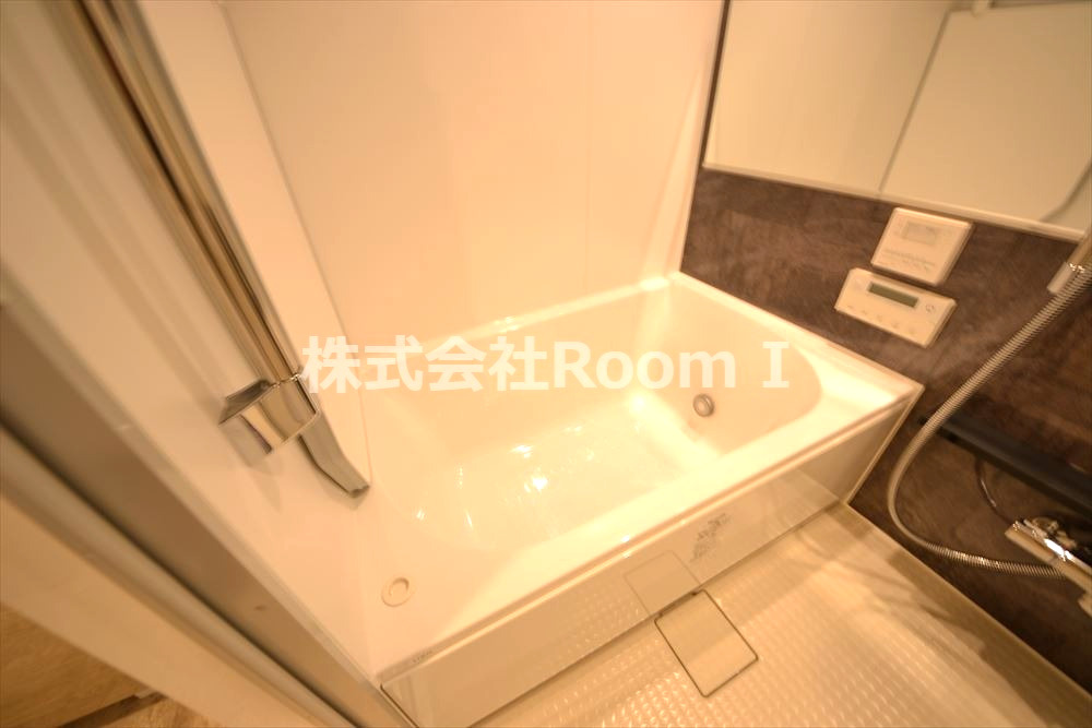 バス・シャワールーム　日々の疲れを癒すお風呂付です